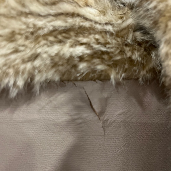 Hand Made Reversible Faux Fur Vest - Size XL with Flaws - Picture 7 of 10